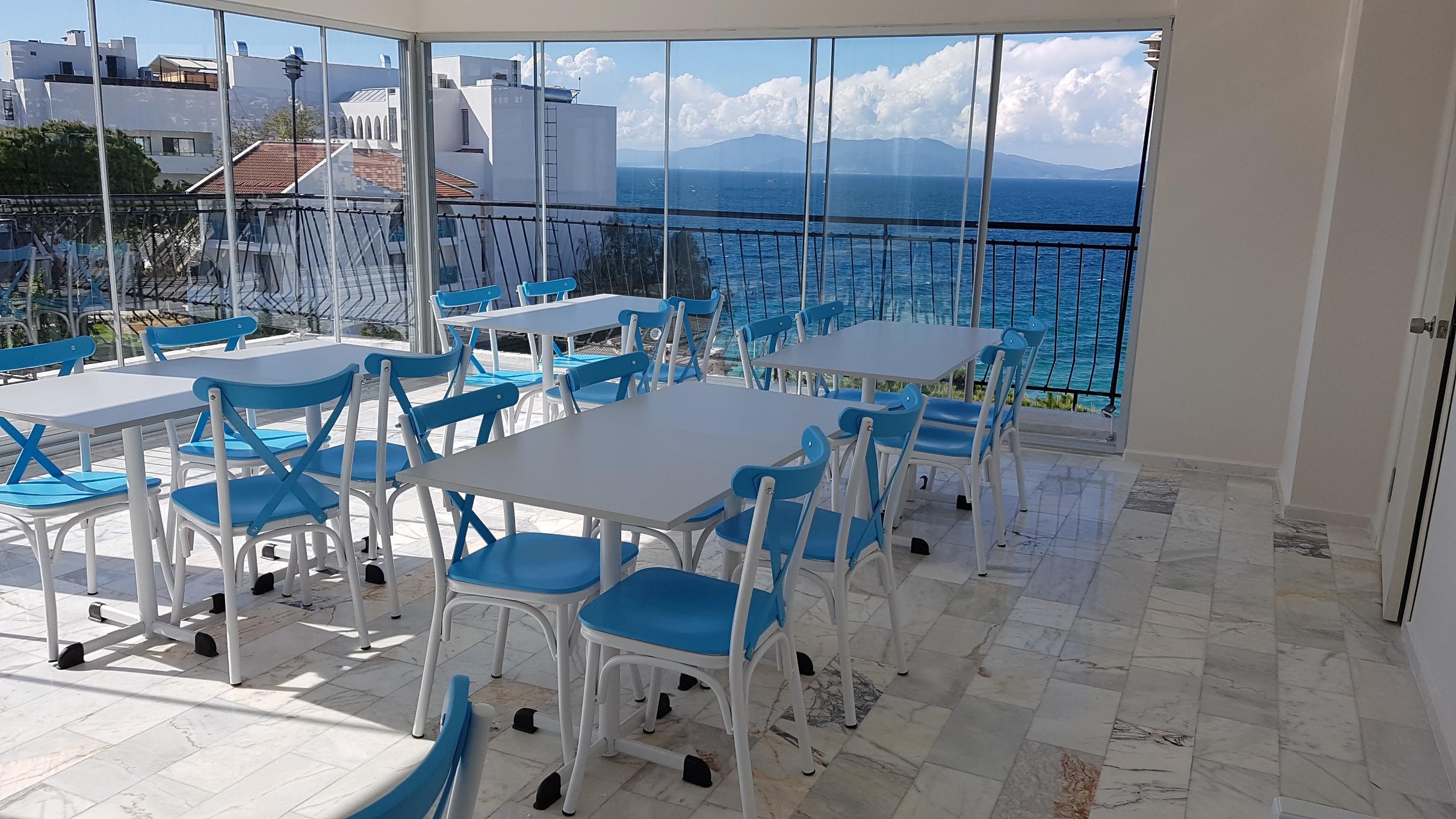 Melike Hotel *